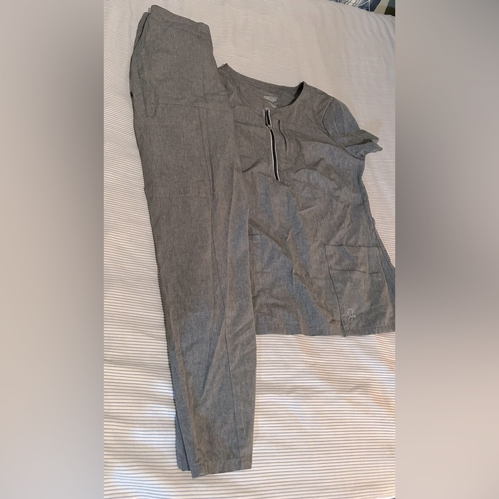 Used Jaanuu scrub top and bottom